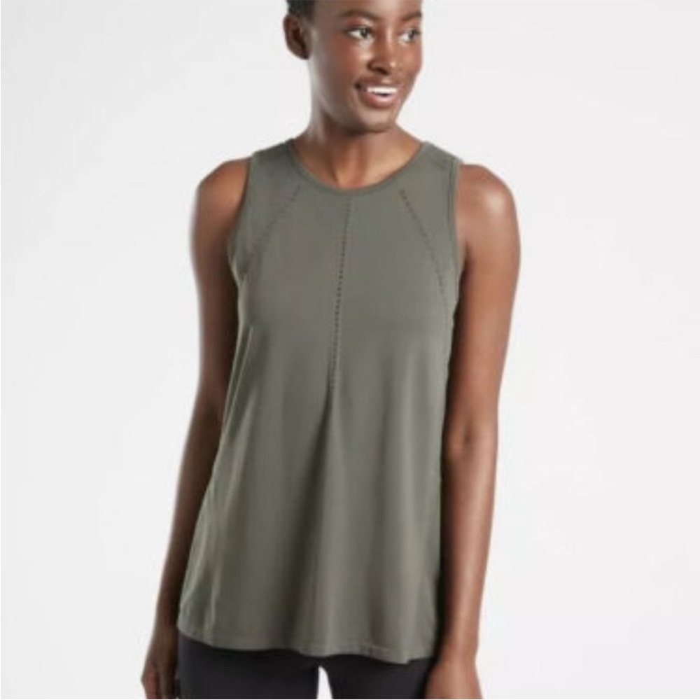 Athleta Foothill darker Green tank top
